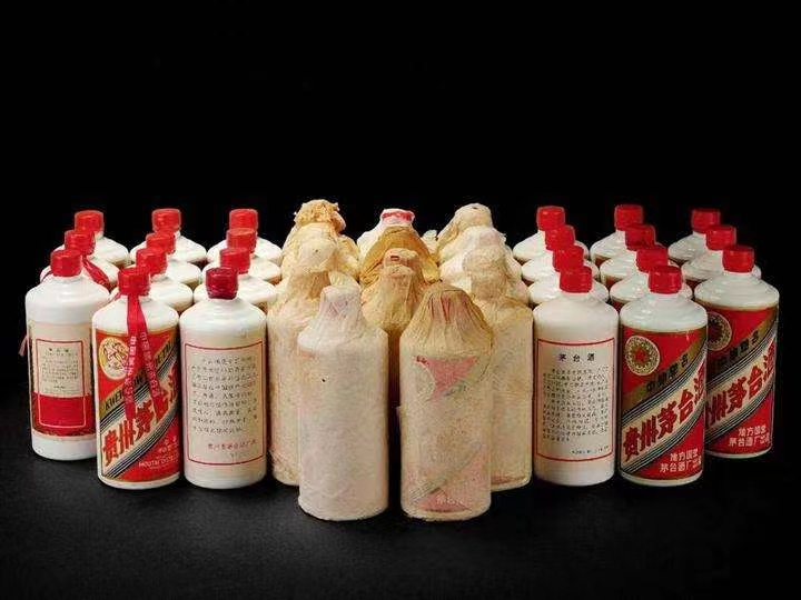 昌平日照岚山回收酒价格哪里回收(附近上门回收茅台酒）?